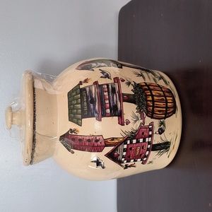 Home & Garden Canister with lid